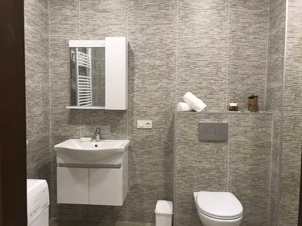 Modern Apartment Kutaisi Exterior foto